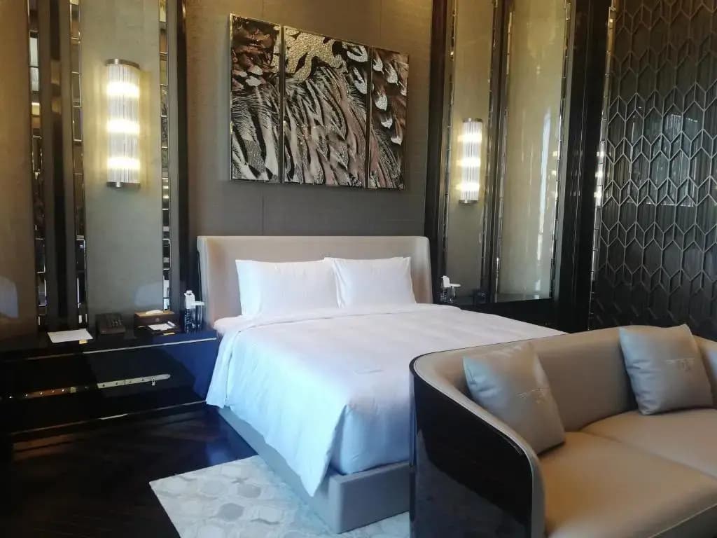 Suite