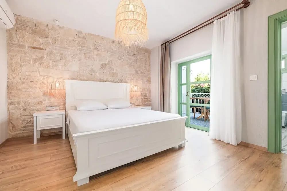 Deluxe room with balcony