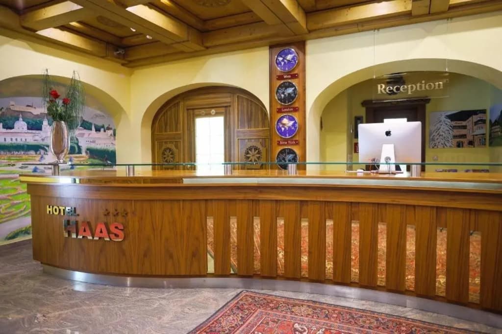 Hotel photo 1