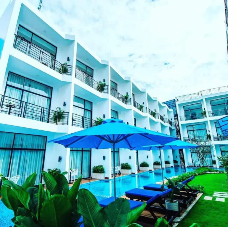 Hotel photo 1