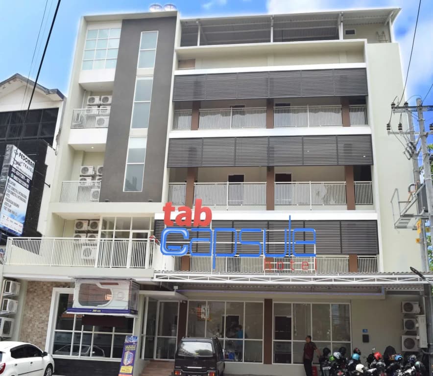 Hotel photo 1