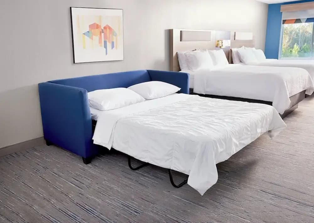 Quadruple Suite