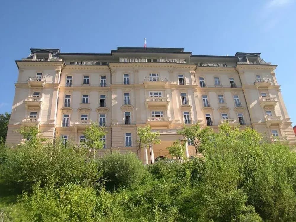 Hotel photo 1