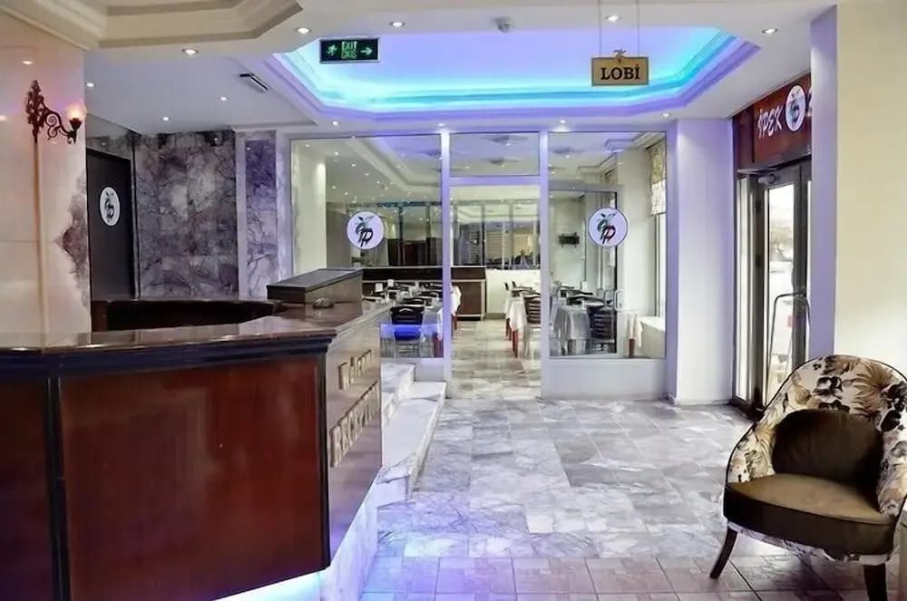 Hotel photo 2
