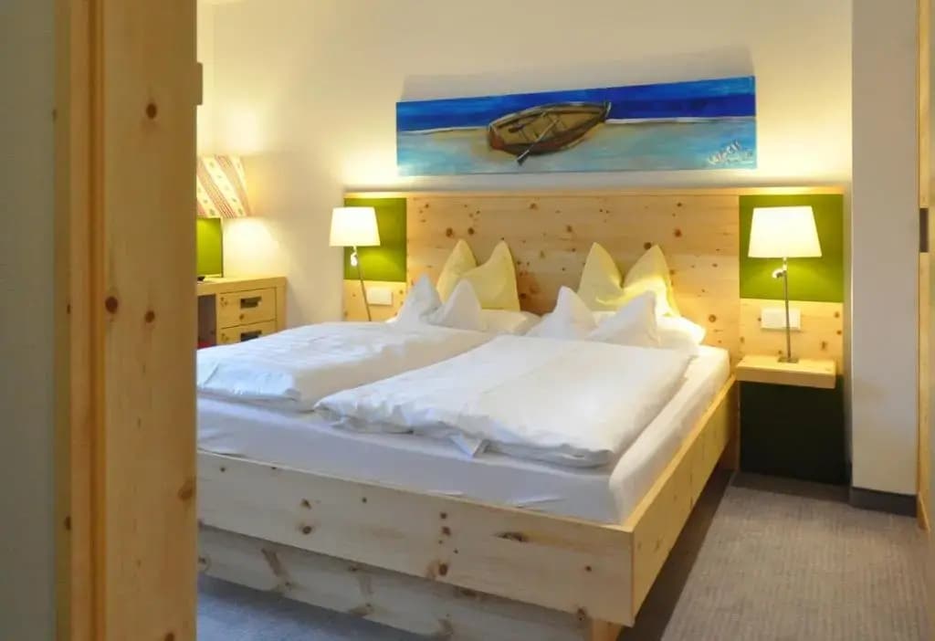 Economy Double room full double bed