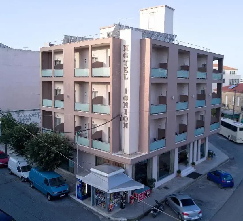 Hotel photo 1