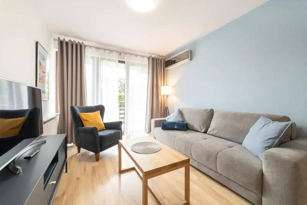 1 Bedroom Apartment with balcony
