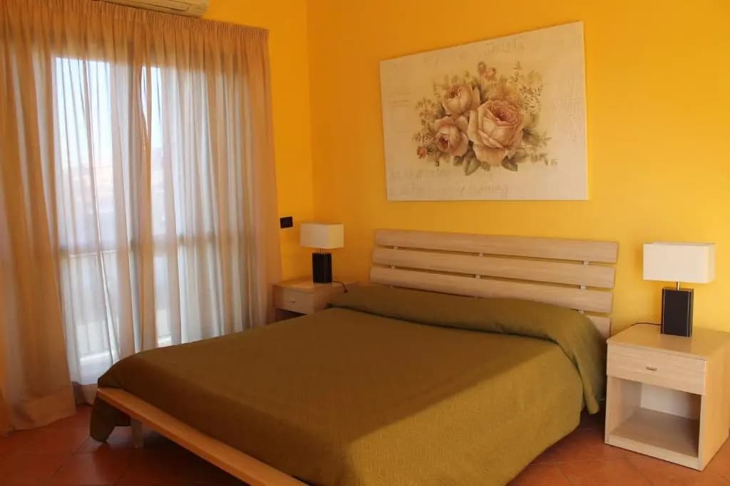 Double room full double bed