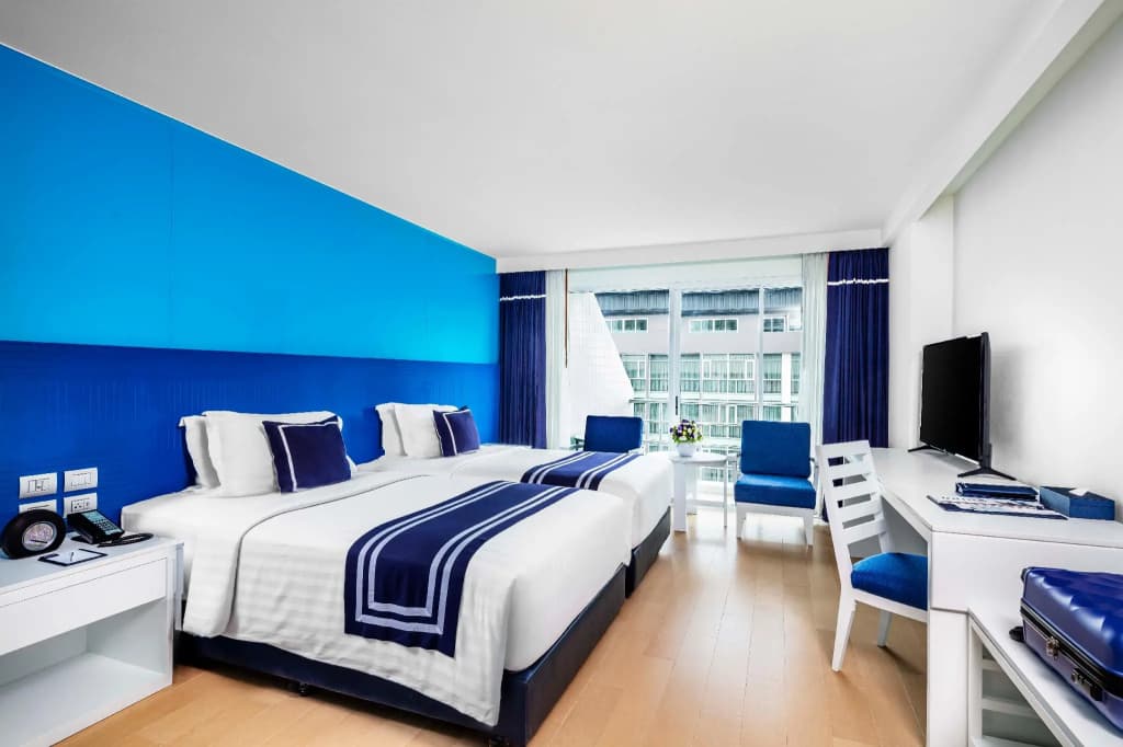 Deluxe Double room twin beds