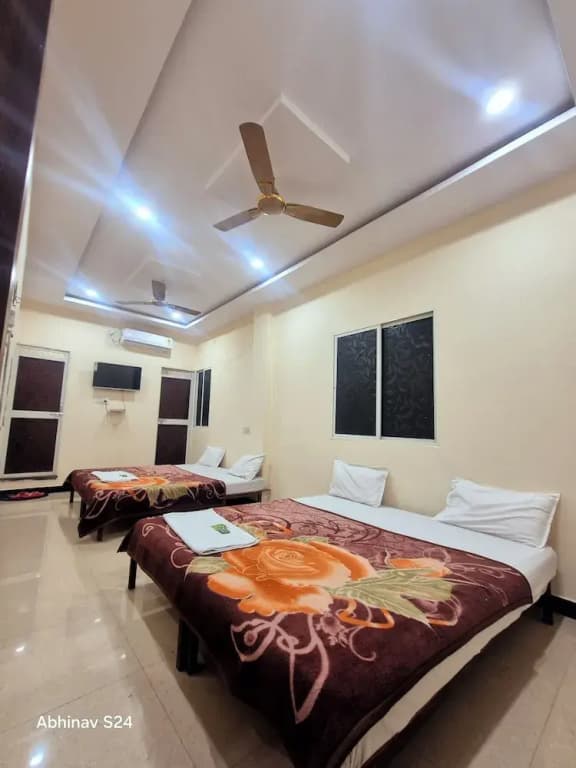 Standard Family room