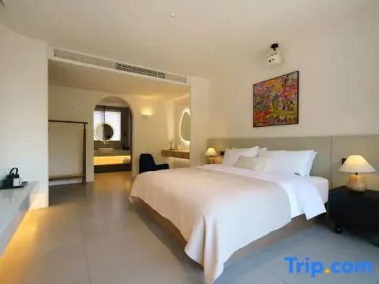 Standard Double room with balcony full double bed