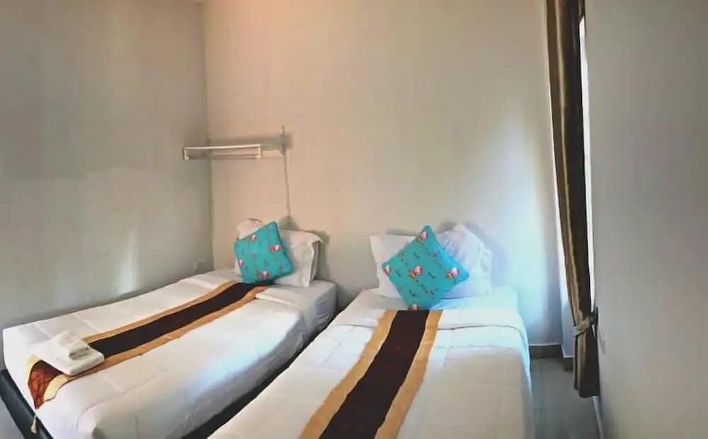 Deluxe Double room twin beds