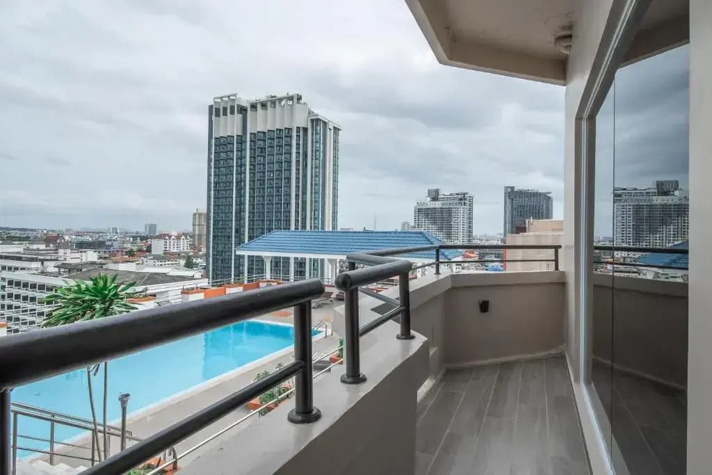 Premier room