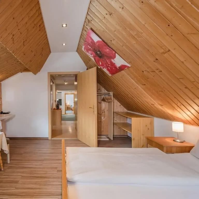 2 Bedrooms Family Attic Apartment