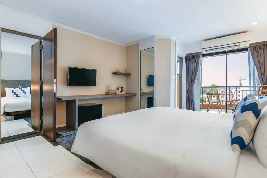 Deluxe Family room