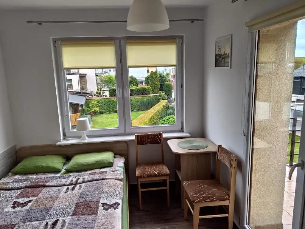 Standard Double room with balcony full double bed