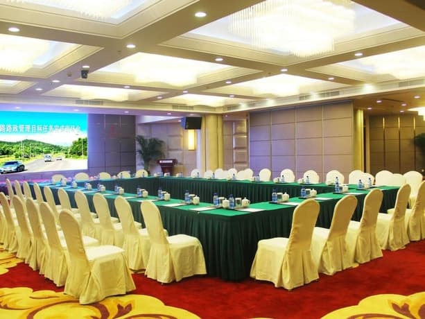 Hotel photo 13