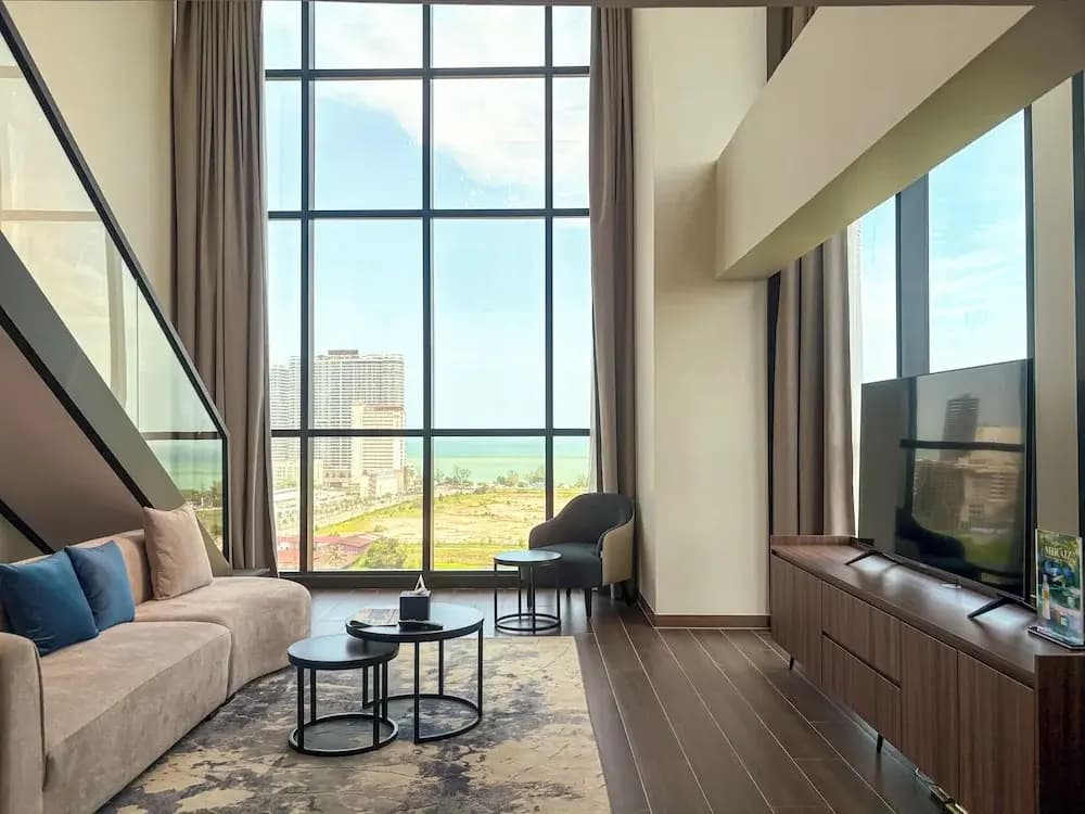 1 Bedroom Apartment with ocean view