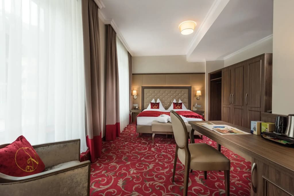 Hotel photo 11