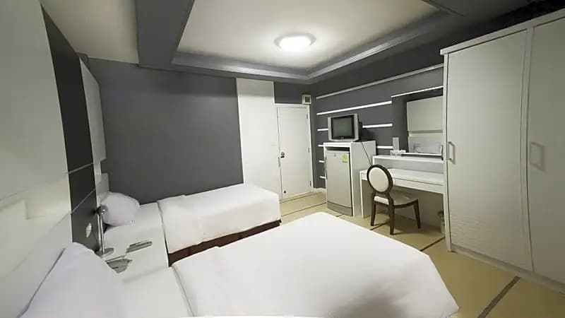 Standard Double room full double bed