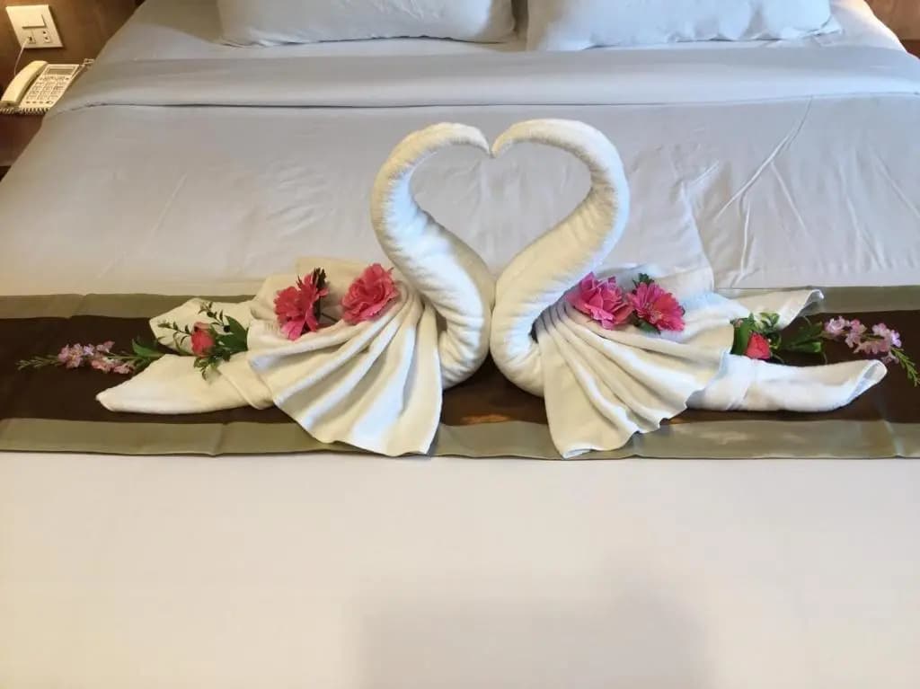 Deluxe room with pool view