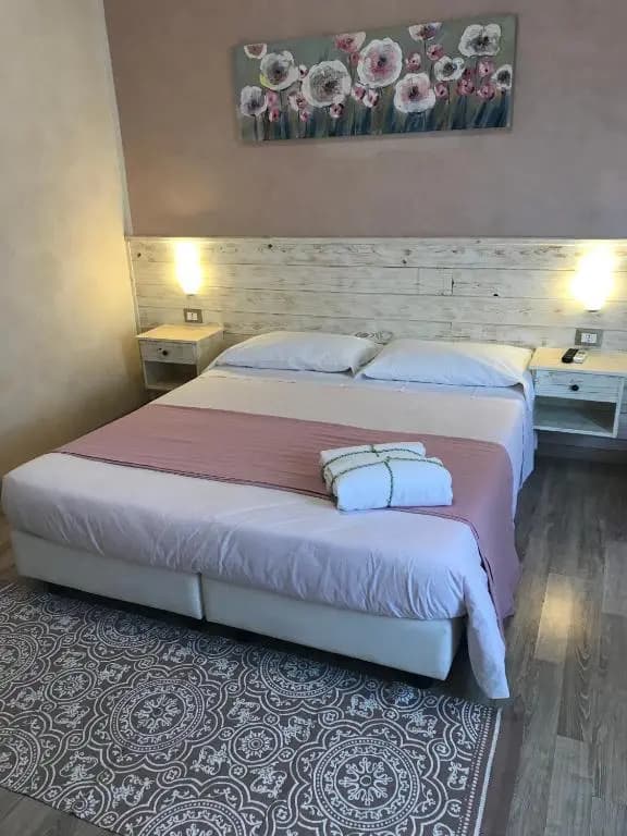 Superior Double room full double bed