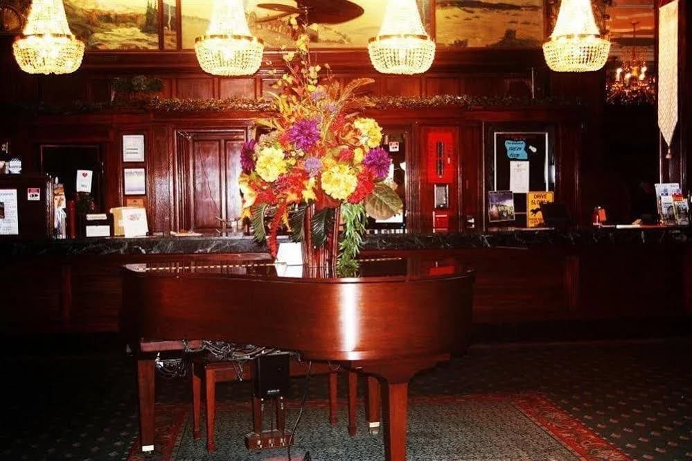 Hotel photo 1
