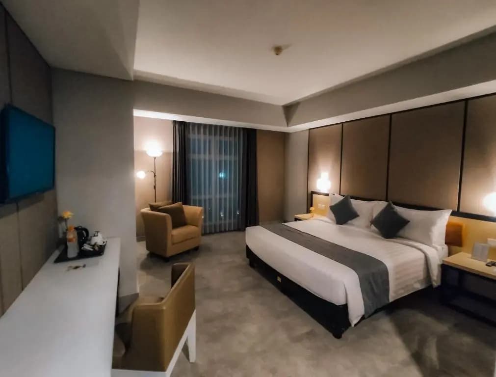 Superior room