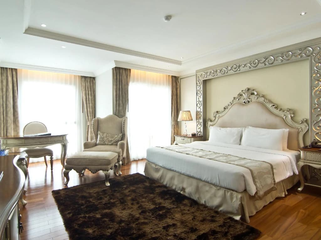 Superior with Jacuzzi Double room full double bed