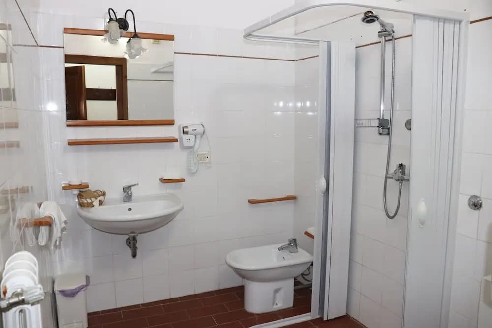 2 Bedrooms Apartment with view