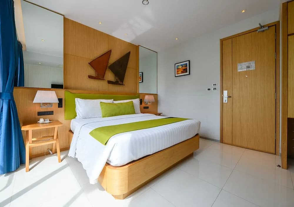 Superior Double room with balcony full double bed