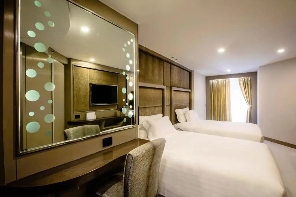 Deluxe Family room