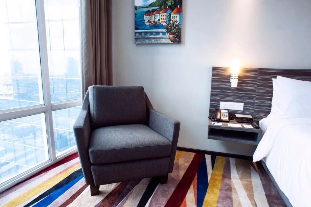 Standard Double room with city view twin beds
