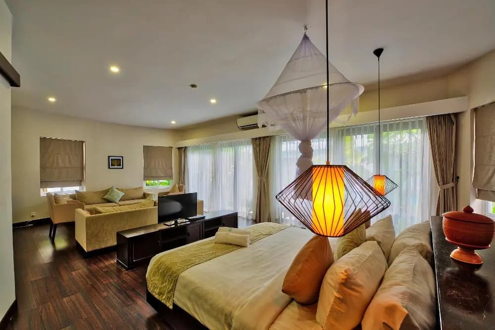 Executive Double Suite full double bed