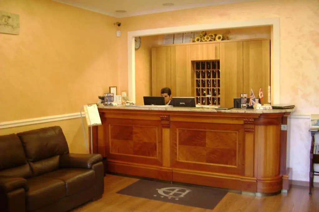 Hotel photo 2