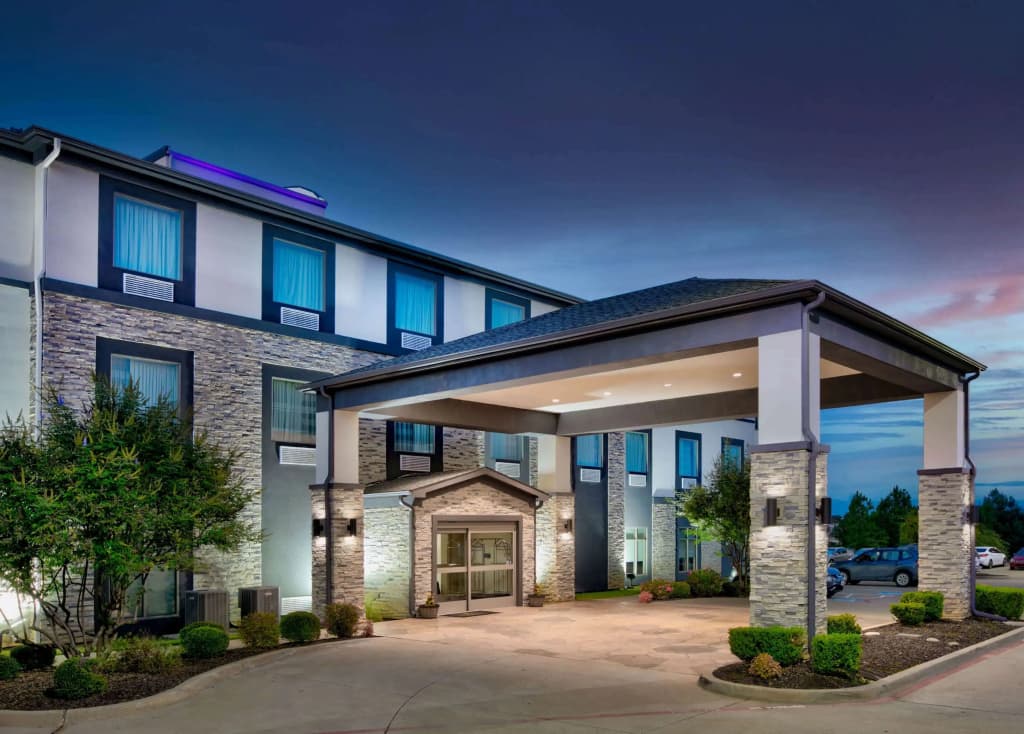 Hotel photo 23