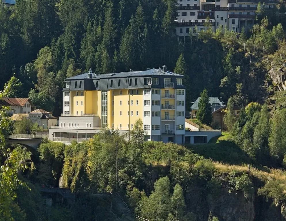 Hotel photo 9