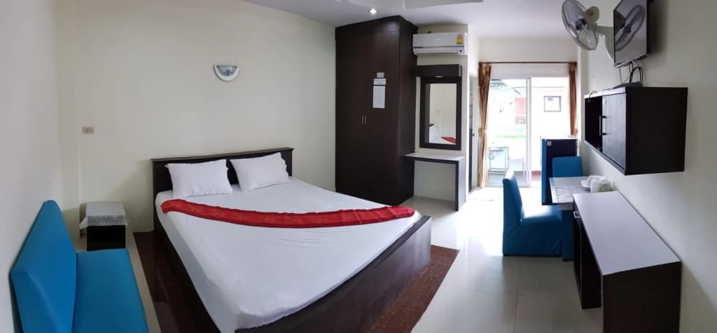 Hotel photo 1