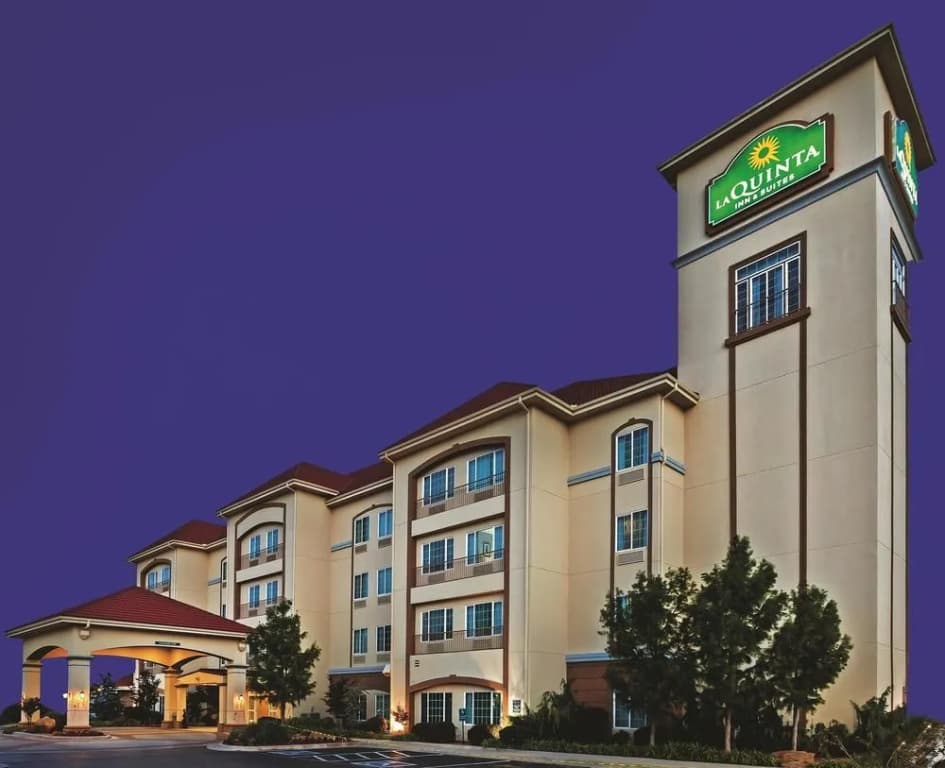 Hotel photo 1