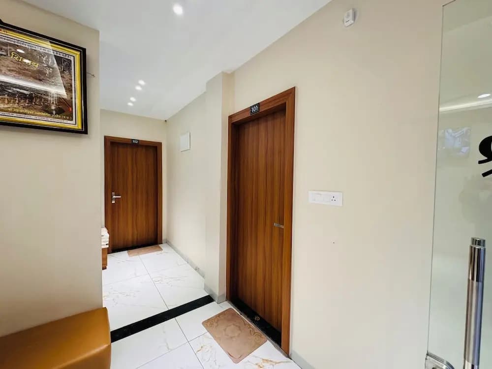 Hotel photo 12