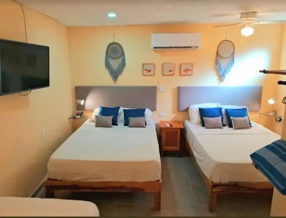 Hotel photo 1