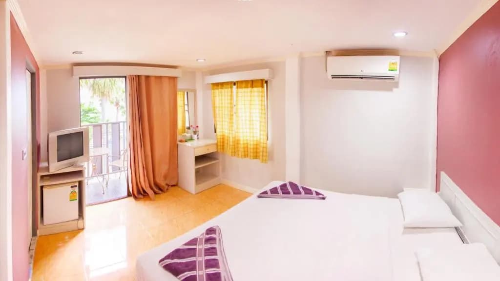 Hotel photo 13