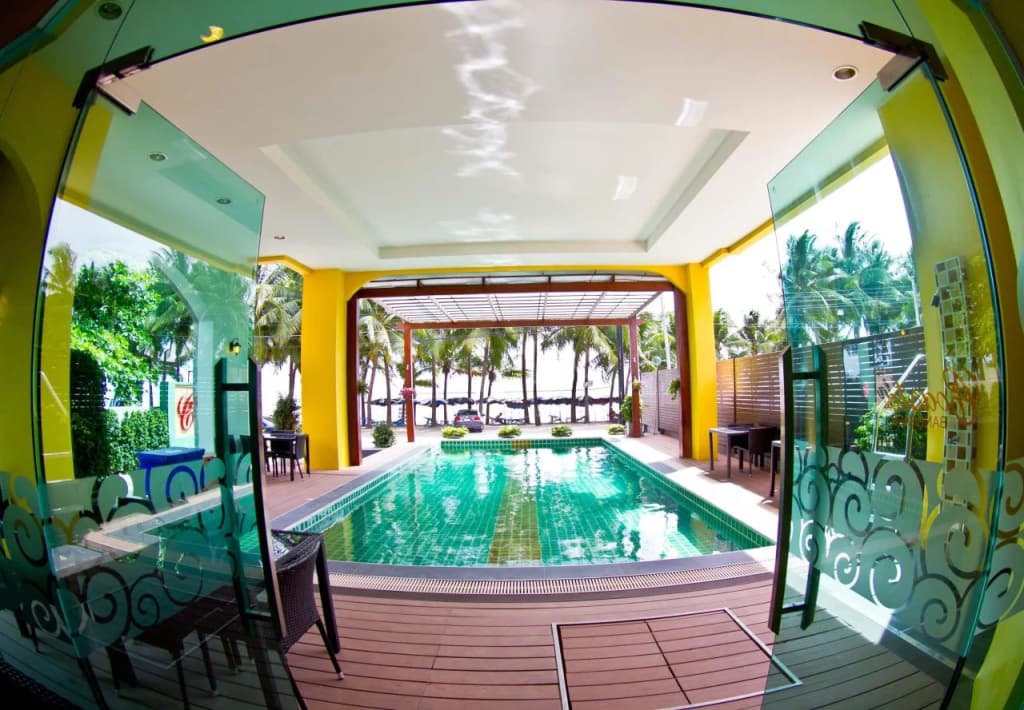 Hotel photo 12