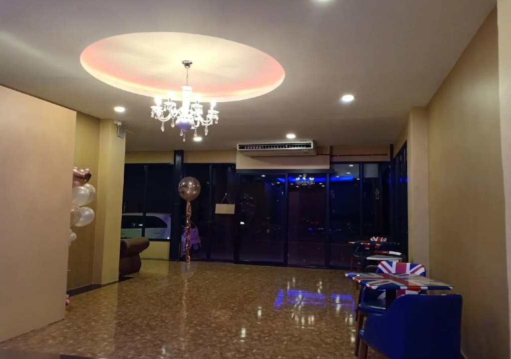 Hotel photo 12
