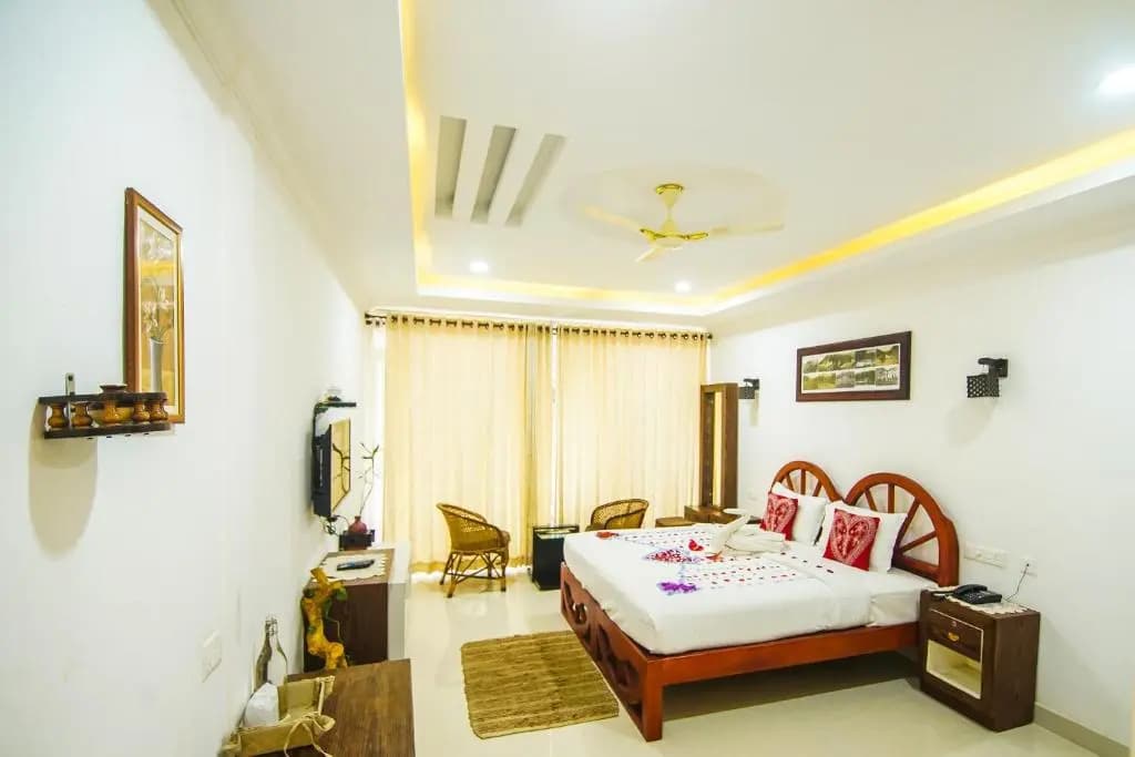 Deluxe Double room with balcony full double bed