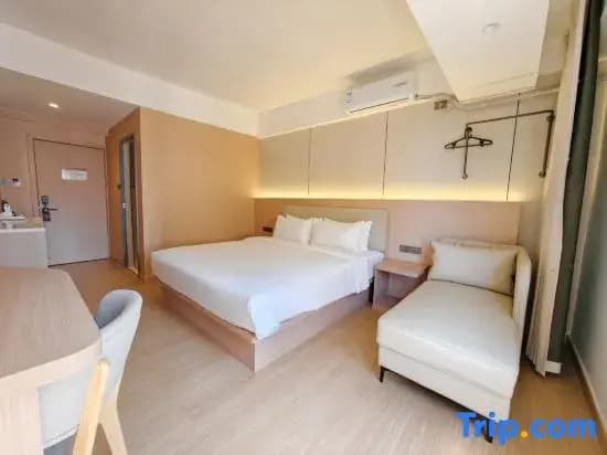 Deluxe Double room full double bed
