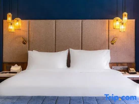 Double Junior Suite beachfront full double bed