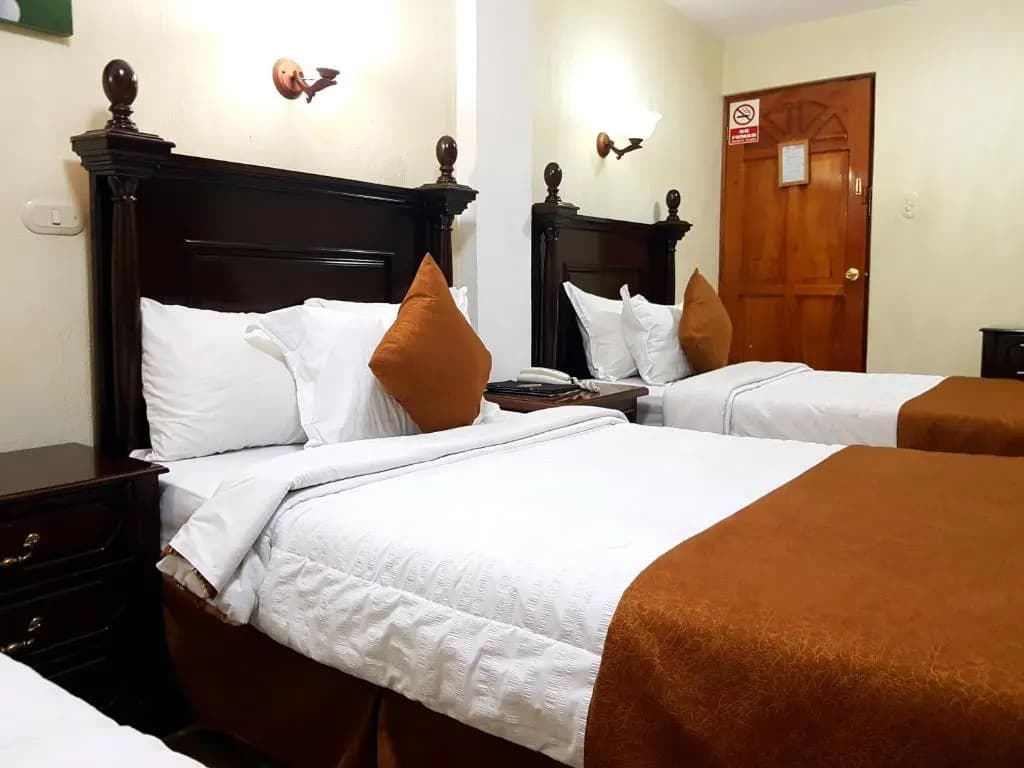 Standard Triple room