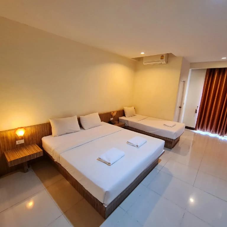 Deluxe Triple room