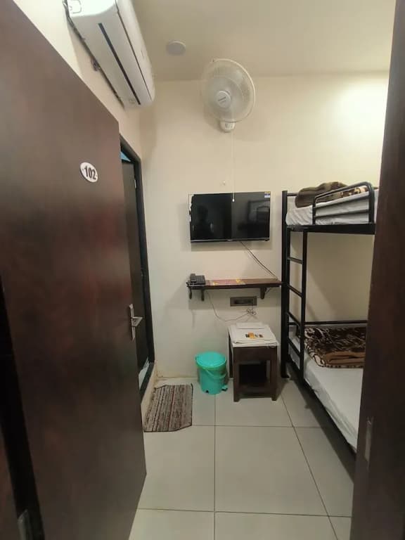 Hotel photo 13